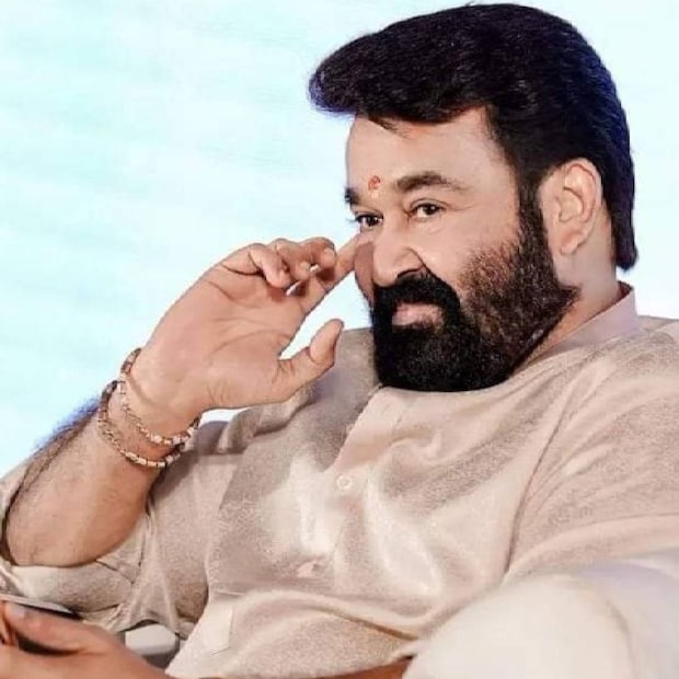 ഒരിക്കൽ 104 ഡിഗ്രി പനിയുമായി മോഹൻലാൽ സെറ്റിൽ എത്തിയത് സുരേഷ് കൃഷ്ണ ഓർക്കുന്നു. മറ്റാരാണെങ്കിലും ഒന്നിലേറെ ദിവസങ്ങൾ വിശ്രമിയ്ക്കാൻ മുതിർന്നേനെ. സെറ്റിൽ എത്തി എന്ന് മാത്രമല്ല, കായികാധ്വാനം ആവശ്യമായ രംഗം തന്നെ അദ്ദേഹം ചിത്രീകരിച്ചു 