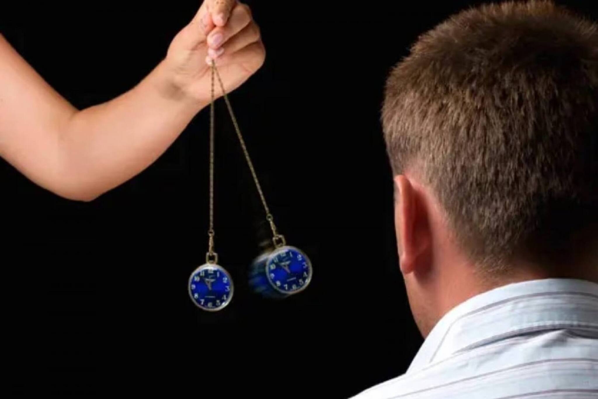 യുട്യൂബ് കണ്ട് സഹപാഠികളെ ഹിപ്‌നോട്ടൈസ് ചെയ്തു പത്താം ക്ലാസുകാരൻ; 4 വിദ്യാർത്ഥികൾ ബോധരഹിതരായി ആശുപത്രിയിൽ