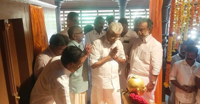  നായർ സമുദായത്തിനു ലഭിക്കേണ്ട ആനുകൂല്യങ്ങൾ നിയമങ്ങളിൽ മാറ്റം വരുത്തി ഇല്ലാതാക്കാനാണു കേന്ദ്ര, സംസ്ഥാന സർക്കാരുകൾ ആലോചിക്കുന്നതെന്നു എൻഎസ്എസ് ജനറൽ സെക്രട്ടറി ജി സുകുമാരൻനായർ പറഞ്ഞു.