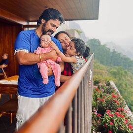 മൂന്നാമത്തെ കുഞ്ഞ് ഉണ്ടാവുമോ? അതിനുള്ള ഉത്തരവുമായി പേളിയും ശ്രീനിഷും