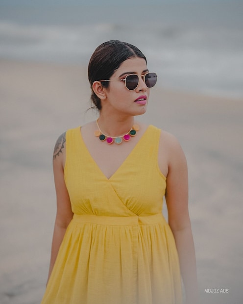  എന്നാൽ ഒരിക്കൽ പോലും ഈ രണ്ട് ബന്ധത്തിലും എന്താണ് സംഭവിച്ചതെന്നോ എങ്ങനെയാണ് താൻ ഇതിനെയെല്ലാം നേരിട്ടതെന്നോ അമൃത പറഞ്ഞിട്ടില്ല. ഇപ്പോഴിതാ ഇതിനോടെല്ലാം പ്രതികരിക്കുകയാണ് താരം. കൈരളി ടിവിയ്ക്ക് നൽകിയ അഭിമുഖത്തിലാണ് താരം മനസ് തുറന്നത്. തന്റെ മോശം സമയത്തെല്ലാം കുടുംബം ഒപ്പം നിന്നതാണ് തനിക്ക് കരുത്തായതെന്ന് അമൃത പറയുന്നു.