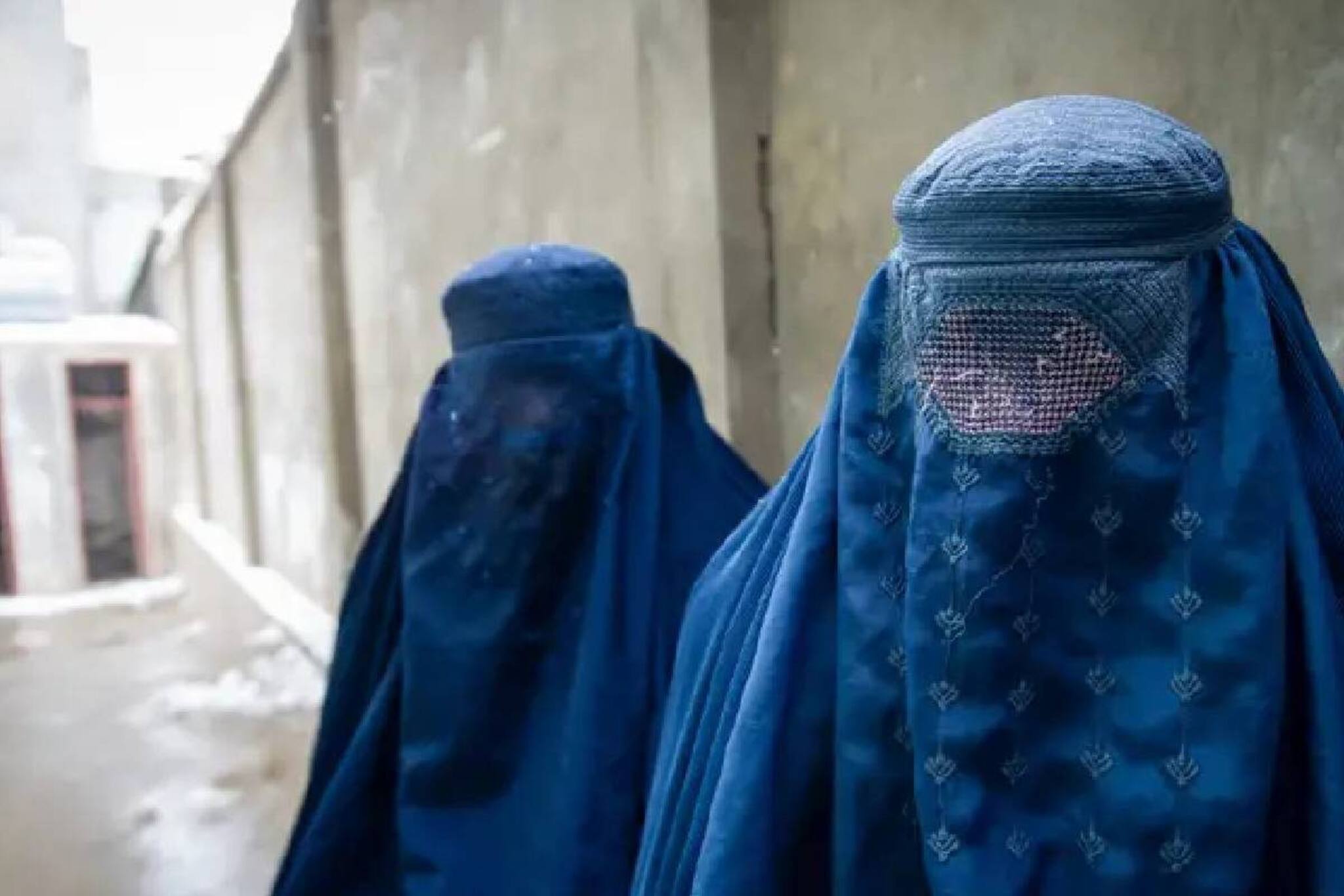 സ്ത്രീകൾ സംസാരിക്കാൻ പാടില്ല; താലിബാന്റെ പുതിയ നിയമത്തിനെതിരെ പ്രതിഷേധം