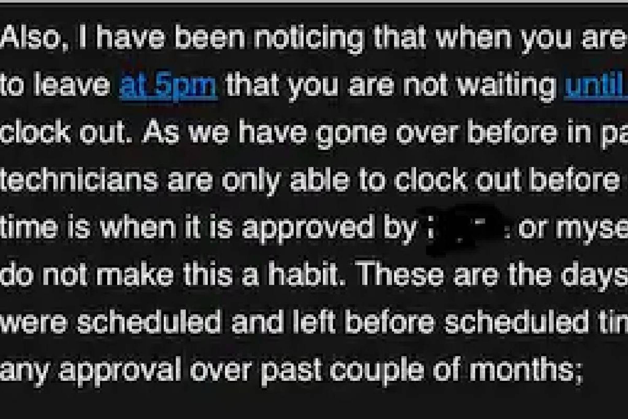ഒരു മര്യാദയില്ലേടേ? ഷിഫ്റ്റ് തീരുന്നതിന് ഒരു മിനിറ്റ് നേരത്തെ ഇറങ്ങിയ ജീവനക്കാരന് ശകാരം