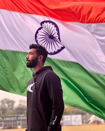'രോഹിത്, വിരാട് ,ധോണി മൂന്ന് ക്യാപ്റ്റന്മാർ വ്യത്യസ്ത അനുഭവങ്ങൾ'; തുറന്ന് പറഞ്ഞ് ജസ്പ്രീത് ബുംറ
