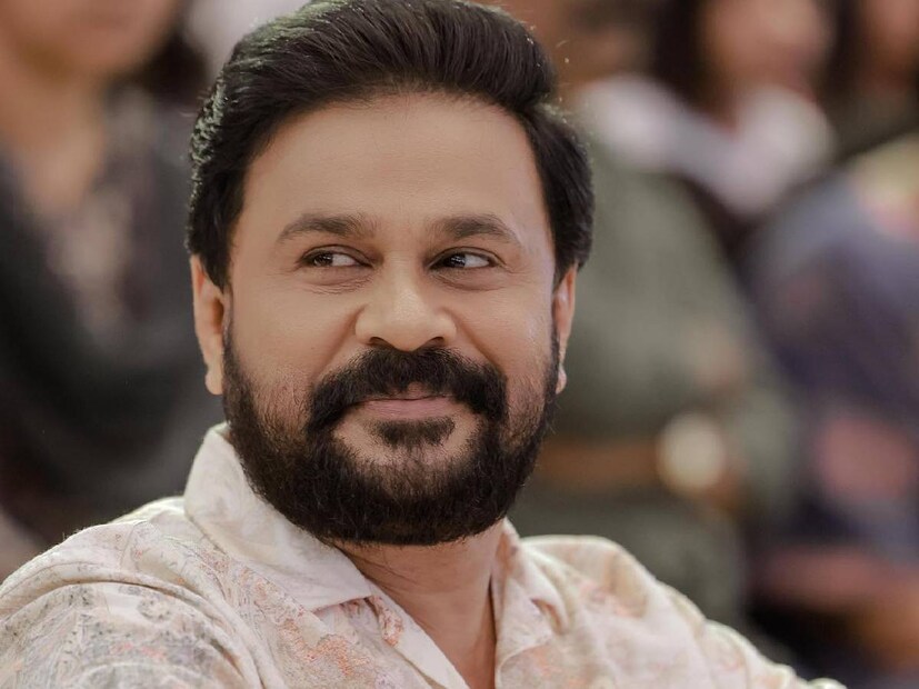 മമ്മൂട്ടിയേയും മോഹൻലാലിനെയും ചേർത്ത് ഭരിക്കുന്ന ലോബിയുടെ തലപ്പത്ത് നടൻ ദിലീപ് ആണോ? പ്രതിസന്ധിയിലാണ്ട് കിടന്ന മലയാള സിനിമയെ ട്വന്റി-ട്വന്റി എന്ന സിനിമ നിർമിച്ച് കടക്കെണിയിൽ നിന്നും ഉയർത്തെഴുന്നേല്പിച്ചതിൽ ദിലീപ് എന്ന നിർമാതാവിന് വലിയ പങ്കുണ്ട്. ഇതിന് ശേഷമാണ് ദിലീപ് മലയാള സിനിമയെ ഭരിക്കുന്നു എന്ന പ്രചാരണവും ഏറെക്കുറേ ആരംഭിച്ചത് എന്ന് പറയാം. ആ ചോദ്യത്തിന് ദിലീപ് നേരിട്ട് മറുപടി നൽകുന്നു (തുടർന്ന് വായിക്കുക)