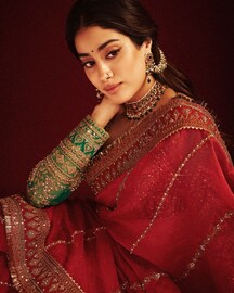 Janhvi Kapoor|ക്ലാസിക് ബ്രൈഡൽ സാരി ലുക്കിൽ ജാൻവി കപൂർ ; ചിത്രങ്ങൾ കാണാം