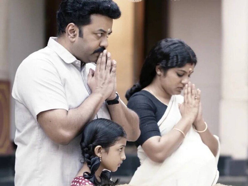 ഇന്ദ്രജിത്ത് സുകുമാരൻ, അപർണ ബാലമുരളി, ആൻ അഗസ്റ്റിൻ എന്നിവർ പ്രധാന കഥാപാത്രങ്ങളെ അവതരിപ്പിക്കുന്ന അഞ്ചാം എപ്പിസോഡ് 'കടൽക്കാറ്റ്' സംവിധാനം ചെയ്തിരിക്കുന്നത് രതീഷ് അമ്പാട്ടാണ്. വിദ്യാഭാസമില്ലാത്ത, ഗ്രാമീണയായ ഭാര്യയിൽ നിന്ന് അകന്ന് ജീവിക്കാൻ ഇഷ്ടപ്പെടുന്ന, മനുഷ്യനായ നായകനെ ചുറ്റിപ്പറ്റിയാണ് 'കടൽക്കാറ്റ്'. അയാൾ നഗരത്തിൽ മാർഗരറ്റ് എന്ന കാമുകിയോടൊപ്പം താമസിക്കുന്നു. ഭാര്യയും കുട്ടിയും അവളുടെ പിതാവിൻ്റെ വീട്ടിൽ താമസിക്കുന്നു. രാഹുൽ രാജ് സംഗീതം പകരുന്നു. ലോകനാഥനാണ് ഛായാഗ്രഹണം. സെഗ്‌മെൻ്റിൻ്റെ എഡിറ്റിംഗ് ദിലീപ് ദാമോദർ കൈകാര്യം ചെയ്യുന്നു