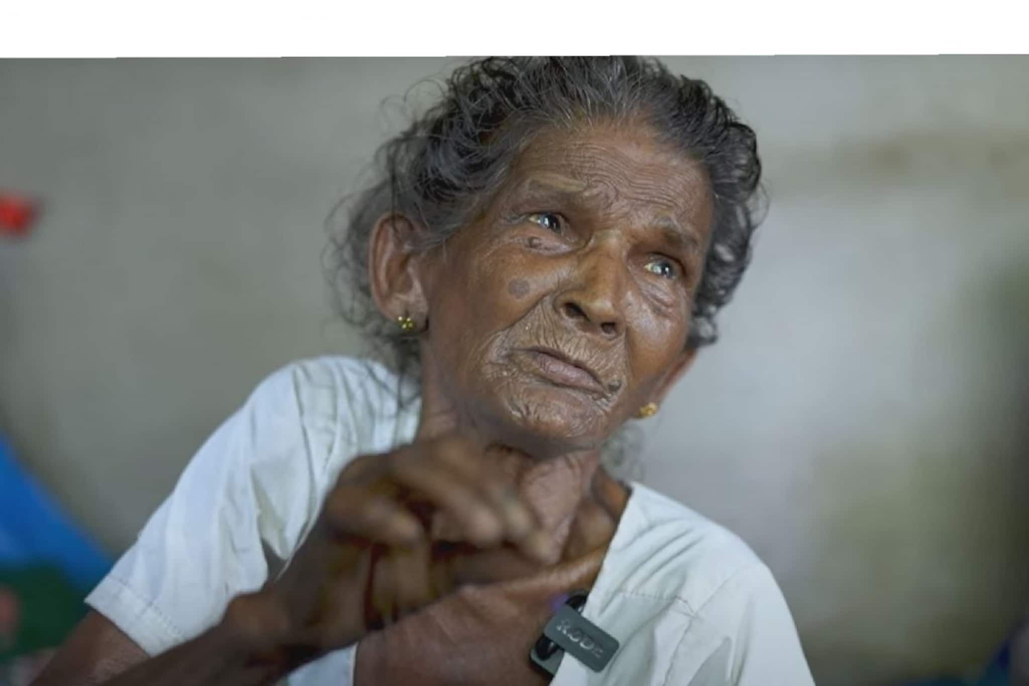 കൂനും വയസ്സും ഒന്നും സാരമില്ല; 96 വയസ്സിലും സ്വയം ജീവിതവഴി നെയ്തു കഞ്ഞിക്കുഴിക്കാരി ലക്ഷ്മിയമ്മ   