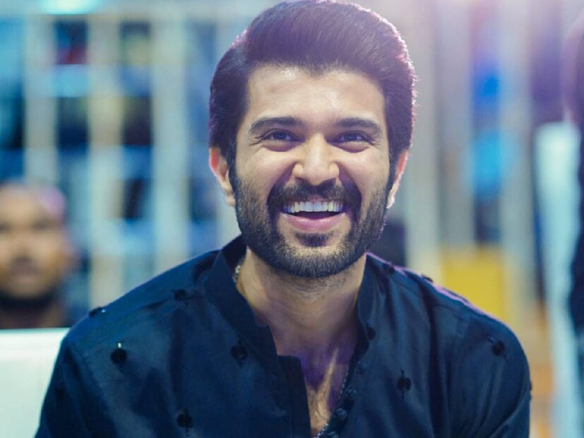  2015ൽ പുറത്തിറങ്ങിയ യവദേ സുബ്രഹ്മണ്യം എന്ന ചിത്രത്തിലൂടെ പ്രേക്ഷക പ്രശംസ പിടിച്ചു പറ്റാൻ താരത്തിനായി. തൊട്ടടുത്ത വർഷം പുറത്തിറങ്ങിയ പീലി ചൂപ്പുലു ബ്ളോക് ബസ്റ്റർ ഹിറ്റായി. 2017 ൽ പുറത്തിറങ്ങിയ അർജുൻ റെഡ്ഡി കൂടി വമ്പൻ ഹിറ്റായതോടെ നടനിൽ നിന്നും താരത്തിലേക്ക് ഉയരുകയായിരുന്നു വിജയ് ദേവരക്കൊണ്ട