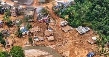 നിറം ചാർത്തിയൊരു കൈത്താങ്ങ്; കേരളമാകെ "വയനാടിനൊരു വരത്താങ്ങ്" ചിത്രരചനാ സംരംഭം