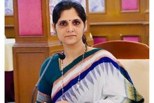 'അടിപൊളി! വെള്ളം ഇല്ലാതെ അവധിക്ക് പിന്നാലെ ഫെയ്സ് ബുക്ക് പ്രൊഫൈൽ ചിത്രം മാറ്റിയ കളക്ടറിന് കമന്റ് പൊങ്കാല