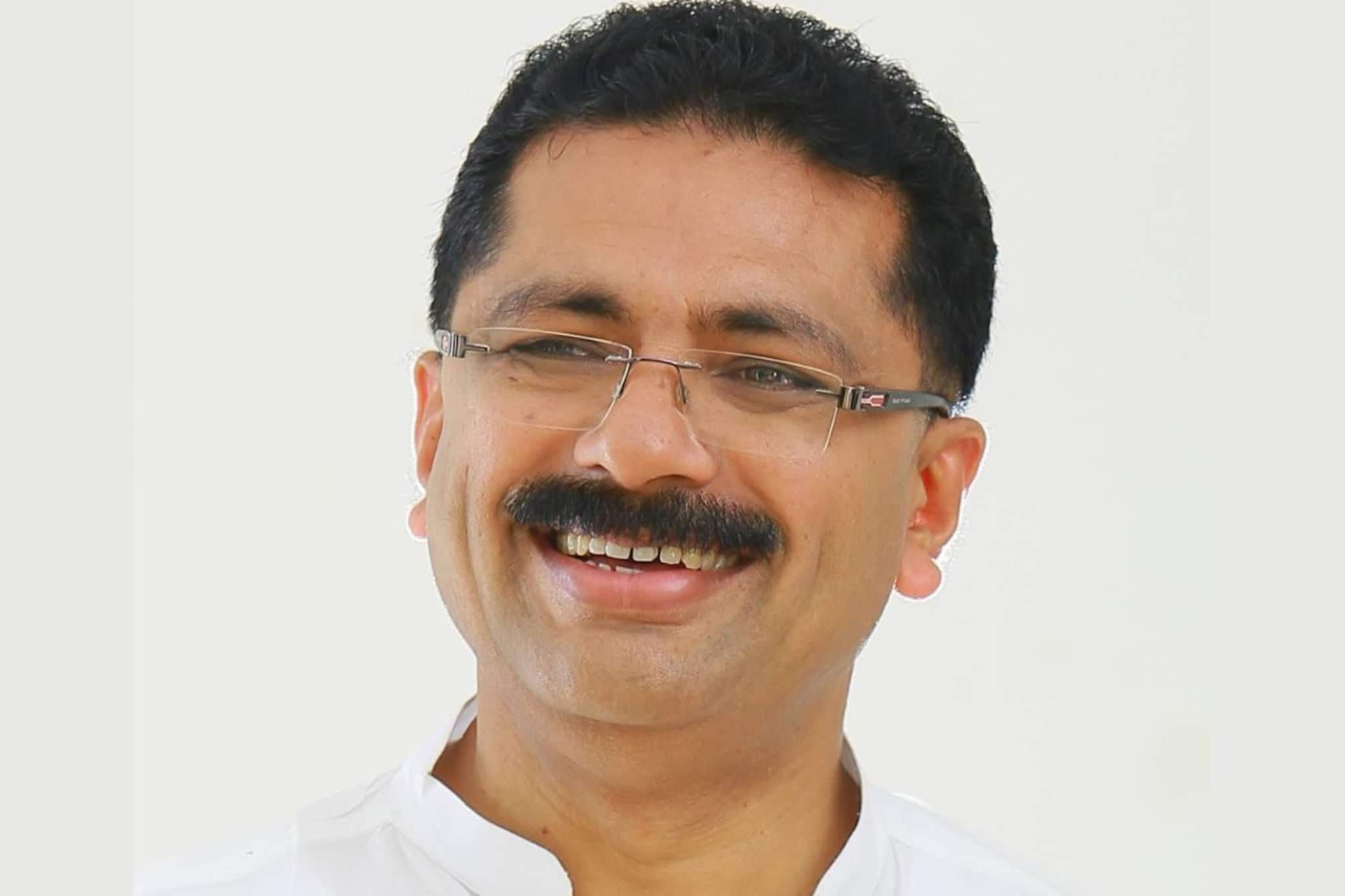 'മലപ്പുറം എസ്.പി ശശിധരൻ സംഘി മനസ്സുള്ള കൺഫേഡ് IPS കാരനാണെന്ന് നാട്ടിൽ പാട്ടാണ്'; കെ ടി ജലീൽ