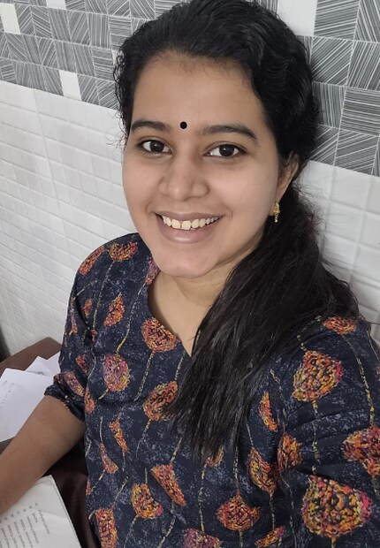  എന്നാൽ, രോ​ഗി രക്ഷപ്പെട്ടപ്പോഴുള്ള സന്തോഷത്തെ കുറിച്ച് സുഹൃത്ത് പറഞ്ഞപ്പോൾ വളരെ സന്തോഷ‌മായി. ഇതൊക്കെ ഇന്ന് അവർ എന്റെ ഡിപ്പാർ‍ട്ട്മെന്റിൽ വന്ന് തന്ന സമ്മാനങ്ങളാണ്. ​ഗുരുതരാവസ്ഥയിലുള്ള രോ​ഗി രക്ഷപ്പെട്ടു എന്ന കാര്യത്തിൽ വളരെ സന്തോഷമുണ്ട്. മറ്റൊരാൾക്ക് സന്തോഷം നൽകാൻ സാധിച്ചു എന്നതിൽ വളരെ സന്തോഷമുണ്ട്. കുറച്ചു വിഷമങ്ങളൊക്കെ ഉണ്ടായിരുന്നു. ഇപ്പോൾ, വളരെ ഹാപ്പിയാണെന്നും എലിസബത്ത് കൂട്ടിച്ചേർത്തു.