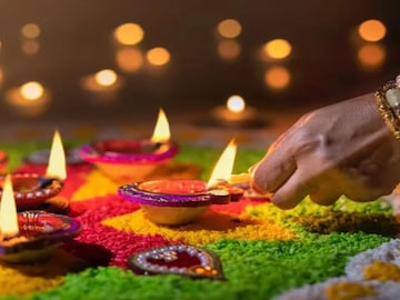 Diwali 2024: ദീപാവലി നാളിൽ വീടുകളിൽ ചിരാതുകൾ തെളിയിക്കുന്നതിന്റെ പ്രാധാന്യം