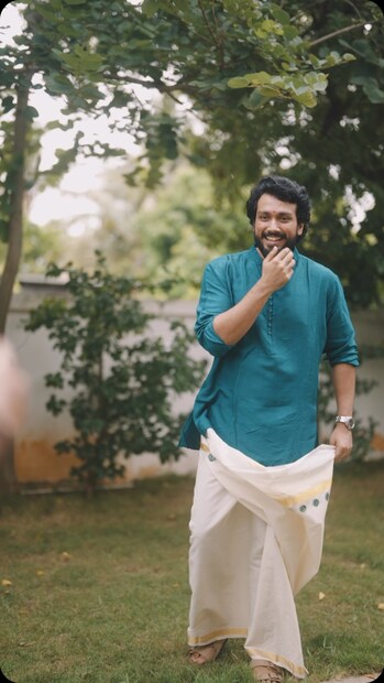ഈ പരസ്യചിത്രം കാളിദാസ്, താരിണി വിവാഹമാണോ എന്ന തരത്തിലും ചോദ്യം ഉയർന്നിരുന്നു. സ്വന്തം നിലയിൽ, പരിശ്രമത്താൽ ഉയർന്നു വന്നയാളാണ് കാളിദാസിന്റെ വധു താരിണി. കുഞ്ഞുനാൾ മുതലേ, അമ്മയുടെ ശിക്ഷണത്തിൽ വളർന്ന താരിണി നന്നേ ചെറുപ്പത്തിൽ തന്നെ മോഡലിംഗ് മേഖലയിൽ ചുവടുവെക്കുകയും, സ്വന്തമായി വരുമാനം സൃഷ്‌ടിക്കാനും ആരംഭിച്ചിരുന്നു. ആദ്യകാഴ്ചയിൽ തന്നെ താരിണി മരുമകളായി വരണം എന്ന് മനസ്സിൽ ഉണ്ടായിരുന്നതായി ജയറാം ഒരു അഭിമുഖത്തിൽ വ്യക്തമാക്കിയിരുന്നു