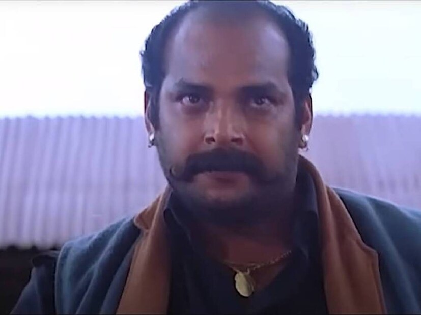  ശ്വാസകോശ സംബന്ധമായ അസുഖത്തെ തുടർന്ന് ചികിത്സയിലിരിക്കെയായിരുന്നു അന്ത്യം. സംസ്കാരം ഷൊർണൂരിലുള്ള വീട്ടിൽ വച്ച് നടക്കും. ഭാര്യ സുസ്മിത, മകൾ പാർവതി.