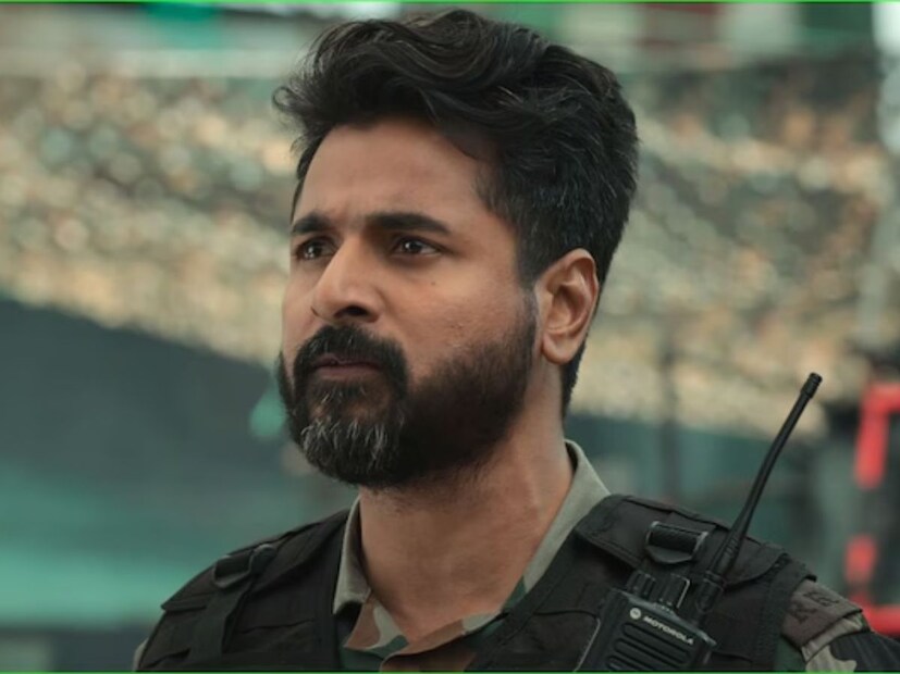  ചിത്രം മികച്ച അഭിപ്രായം നേടി മുന്നേറുന്നതിനിടെ, കശ്മീരിലെ ജനങ്ങളെ തെറ്റായി ചിത്രീകരിച്ചെന്ന് ആരോപിച്ച് ചില സംഘടനകൾ രംഗത്തുവന്നിരുന്നു. ചിത്രത്തിനെതിരെ ഒരാഴ്ച മുമ്പ് കോയമ്പത്തൂരിൽ എസ്ഡിപിഐ പ്രതിഷേധം നടത്തിയിരുന്നു. സിനിമ മുസ്ലിം ജനവിഭാഗത്തെ മോശമായി ചിത്രീകരിക്കുന്നുവെന്ന് ആരോപിച്ചായിരുന്നു പ്രതിഷേധം.