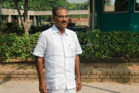 ശ്രീറാം വെങ്കിട്ടരാമൻ സഞ്ചരിച്ച വാഹനമിടിച്ച് മാധ്യമപ്രവർത്തകന്റെ മരണം; അന്വേഷിച്ച് നടപടിയെടുക്കാൻ ഗതാഗതമന്ത്രിയുടെ നിർദേശം ശ്രീറാം വെങ്കിട്ടരാമൻ സഞ്ചരിച്ച വാഹനമിടിച്ച് മാധ്യമപ്രവർത്തകന്റെ മരണം; അന്വേഷിച്ച് നടപടിയെടുക്കാൻ ഗതാഗതമന്ത്രിയുടെ നിർദേശം