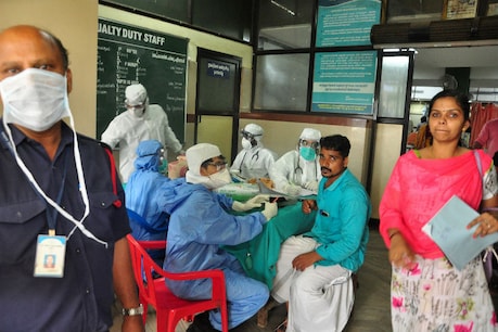 നിപാ ആശങ്ക: സംസ്ഥാനത്ത് കൺട്രോൾ റൂം തുറന്നു നിപാ ആശങ്ക: സംസ്ഥാനത്ത് കൺട്രോൾ റൂം തുറന്നു