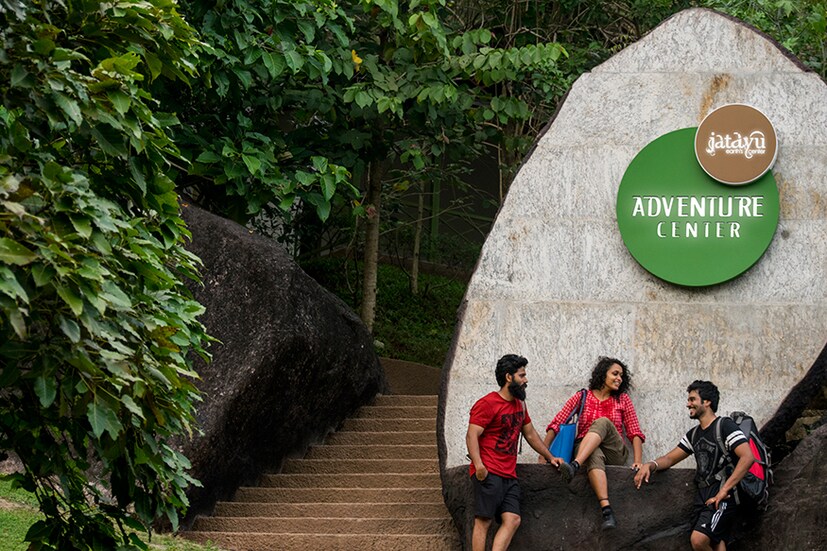  കൊല്ലം ചടയമംഗലത്ത് 65 ഏക്കര്‍ വിസ്തൃതിയിലായാണ് ജടായു എര്‍ത്ത്സ് സെന്‍റർ.
