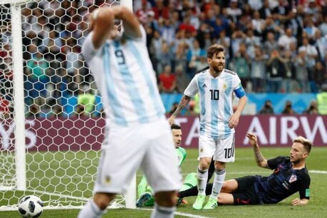 Copa America 2019: മെസി രക്ഷകനായി; തോൽവിയിൽനിന്ന് രക്ഷപെട്ട് അർജന്റീന Copa America 2019: മെസി രക്ഷകനായി; തോൽവിയിൽനിന്ന് രക്ഷപെട്ട് അർജന്റീന