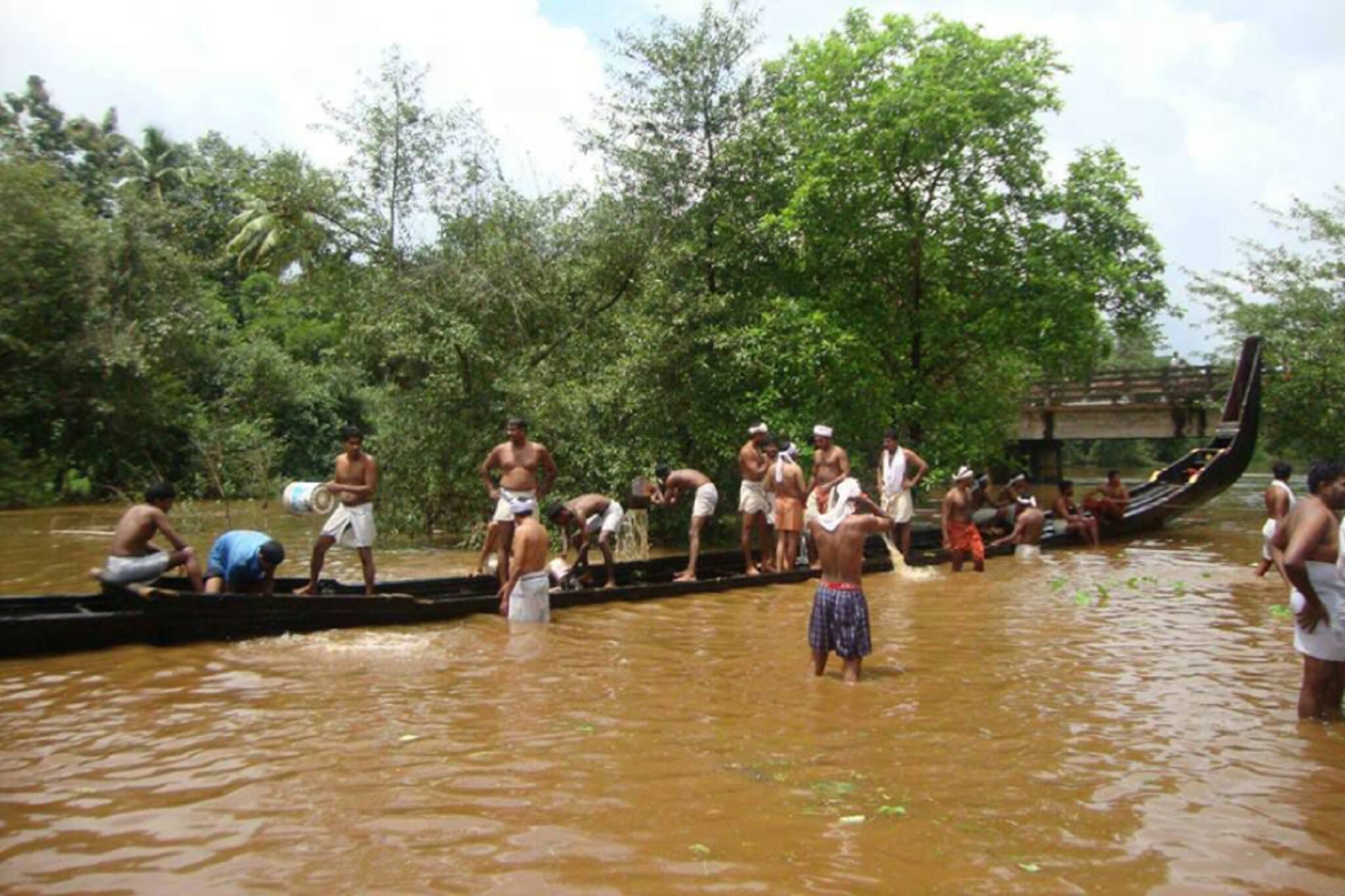 ആശങ്കയുടെ ഓളങ്ങളിൽ പള്ളിയോടങ്ങൾ