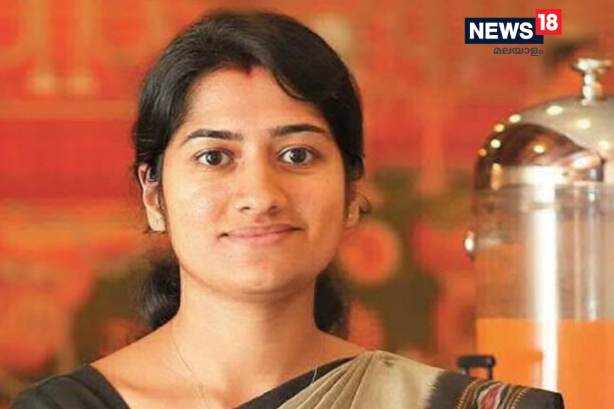 തെച്ചിക്കോട്ട് കാവ് രാമചന്ദ്രന്‍റെ വിലക്ക് നീക്കില്ലെന്ന് കളക്ടർ ടി.വി അനുപമ