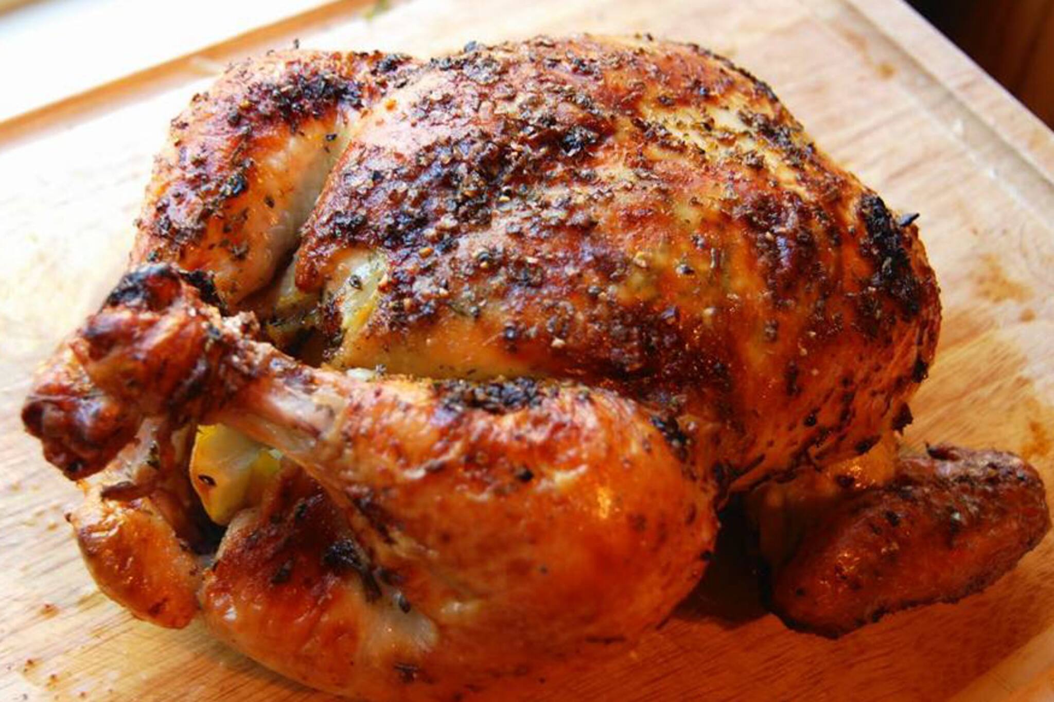 മെലിഞ്ഞുണങ്ങി കോഴിവില; ശക്തിമാനായി ഷവായിയും തന്തൂരിയും