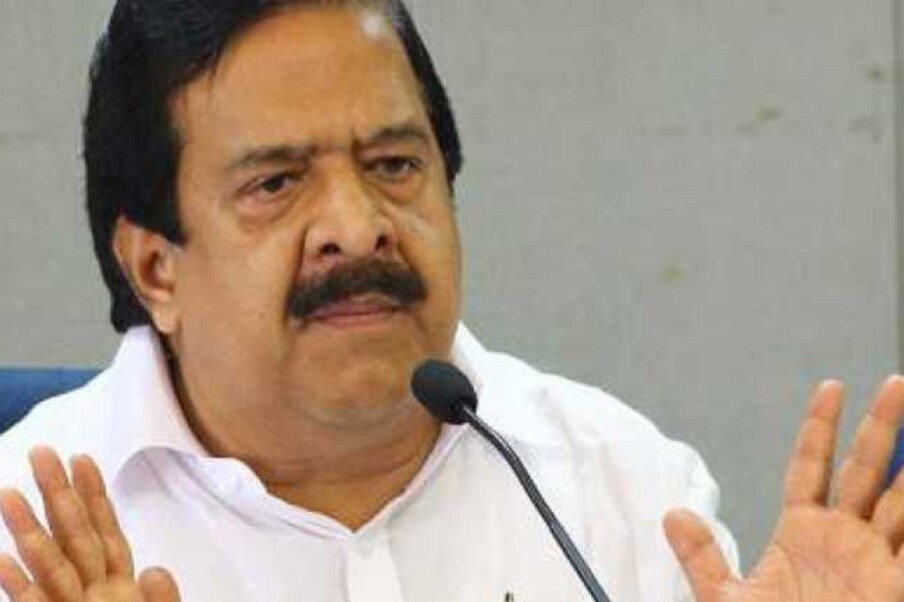  2019ൽ കിഫ്ബി നിക്ഷേപം നടത്തിയപ്പോൾ YES ബാങ്കിന് ട്രിപ്പിൾ എ റേറ്റിംഗ് ഉണ്ടായിരുന്നു. എന്നാൽ 2019 പകുതി ആയപ്പോൾ ബാങ്കിന്റെ റേറ്റിംഗ് താഴാനുള്ള പ്രവണത പ്രകടമായി. അപ്പോൾ ഇൻവെസ്റ്റ്മെന്റ് മാനേജ്മെന്റ് കമ്മിറ്റി അത് തിരിച്ചറിഞ്ഞു. അവരുടെ ഉപദേശപ്രകാരം പ്രസ്തുത നിക്ഷേപം പുതുക്കാതെ ഒക്ടോബർ മാസത്തിൽ പണം പിൻവലിച്ചു. അതുകൊണ്ട് ഇപ്പോൾ ഒരു നയാപ്പൈസ പോലും YES ബാങ്കിന് എന്തു സംഭവിച്ചാലും കിഫ്ബിക്ക് നഷ്ടപ്പെടില്ല. തീർത്തും പ്രൊഫഷണലായി കിഫ്ബി മാനേജ് ചെയ്യുന്നതുകൊണ്ടാണ് ഇതിനു കഴിയുന്നത്. ഈ മേഖലയിൽ ലഭ്യമായതിൽ വെച്ച് ഏറ്റവും മിടുക്കൻമാരുടെ സേവനമാണ് ഇക്കാര്യത്തിൽ ഉറപ്പുവരുത്തിയിട്ടുള്ളത്. ഇക്കാര്യത്തിലൊന്നും പ്രതിപക്ഷ നേതാവിന് ഒരു ആശങ്കയും വേണ്ട.