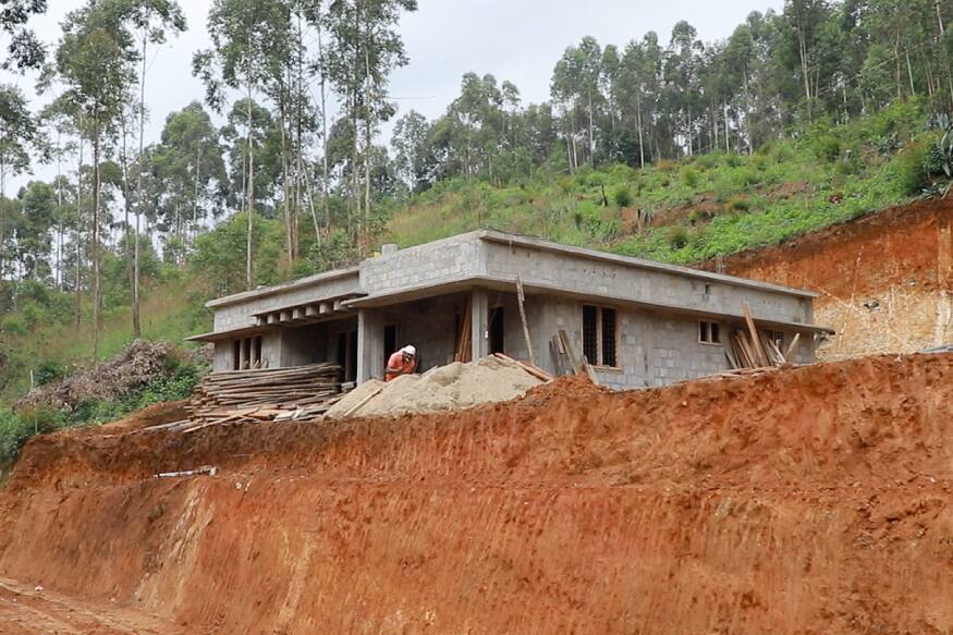 അഭിമന്യുവിന്റെ കുടുംബത്തിനായി ഒരുങ്ങുന്ന പുതിയ വീട്