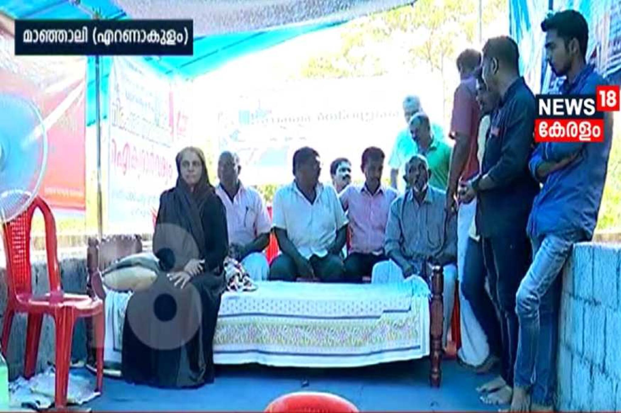 പൊതുവഴി മതിൽകെട്ടി അടച്ച് മാഞ്ഞാലി പള്ളി അധികാരികൾ