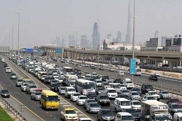 ഡിജിറ്റൽ നമ്പർ പ്ലേറ്റുകൾ പരീക്ഷിക്കാനൊരുങ്ങി ദുബായ്; ധാരണാപത്രം ഒപ്പിട്ടു