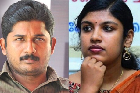 'പാര്ട്ടിക്ക് ഒരു പ്രയോജനവുമില്ല'; ചിന്തയെയും സ്വരാജിനെയും വിമര്ശിച്ച് ഡി.വൈ.എഫ്.ഐ 'പാര്ട്ടിക്ക് ഒരു പ്രയോജനവുമില്ല'; ചിന്തയെയും സ്വരാജിനെയും വിമര്ശിച്ച് ഡി.വൈ.എഫ്.ഐ