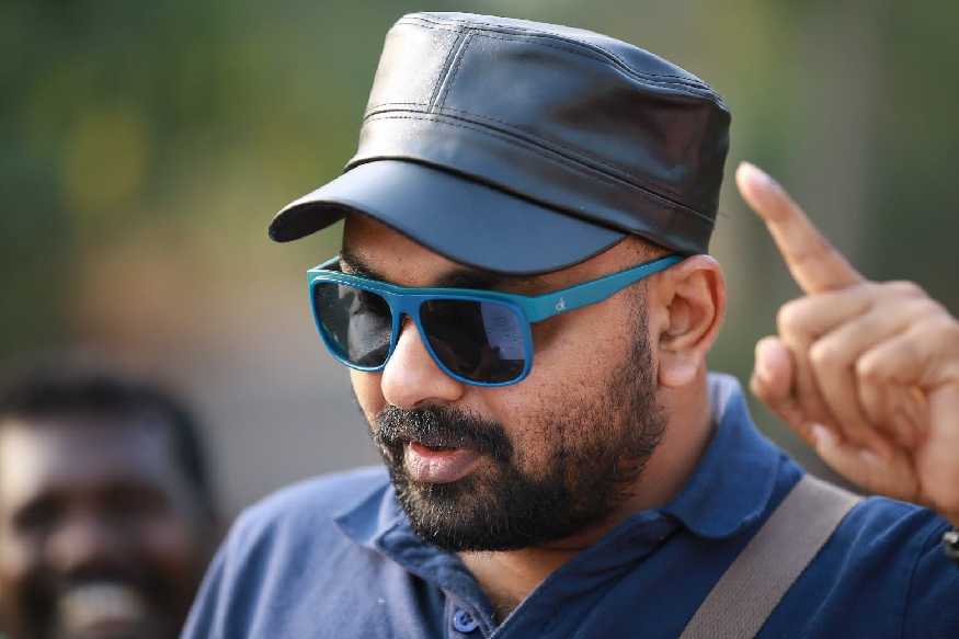 Maju Rampur കടൽ കടന്നെത്തുന്ന നാടൻ വിപ്ലവം | സിനിമാ വാർത്ത - News18 Malayalam