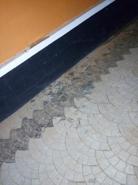  കോട്ടയം കിളിരൂരിൽ എൻ.എസ്.എസ് കരയോഗം ഓഫീസിന് നേരെ രാത്രി എട്ടുമണിയോടെയാണ് ആക്രമണം ഉണ്ടായത്