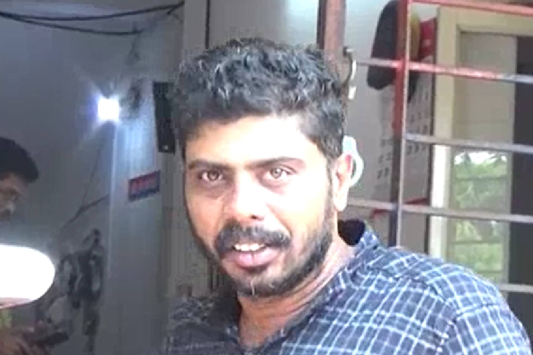 പണം തട്ടിയ വ്യാജ സിദ്ധൻ പിടിയിൽ; തട്ടിയെടുത്തത് 20 പവനും അഞ്ചുലക്ഷവും