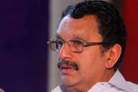 വടകരയിൽ മിന്നുംജയം; പാർട്ടിക്കുള്ളിൽ വീണ്ടും കരുത്തനായി കെ. മുരളീധരൻ വടകരയിൽ മിന്നുംജയം; പാർട്ടിക്കുള്ളിൽ വീണ്ടും കരുത്തനായി കെ. മുരളീധരൻ