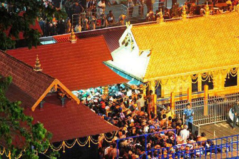  പൊലീസിന്റെ വെര്‍ച്വല്‍ ക്യു പാസുള്ളവരെ മാത്രമാണു മരക്കൂട്ടത്തു നിന്ന് ചന്ദ്രാനന്ദന്‍ റോഡ് വഴി കടത്തി വിടുന്നത്. നെയ്യഭിഷേകത്തിനു ബുദ്ധിമുട്ടില്ല. തിരക്കുളളപ്പോള്‍ അഭിഷേകത്തിനു കാത്തുനില്‍ക്കാതെ തീര്‍ഥാടകര്‍ നെയ്‌ത്തേങ്ങ തോണിയില്‍ പൊട്ടിച്ച് ഒഴിച്ച് മലയിറങ്ങുകയാണ്.