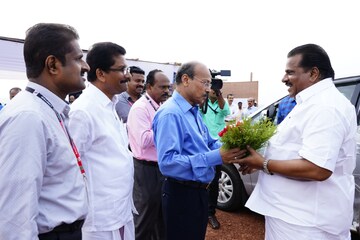 'പറന്നുയരാന്‍' കണ്ണൂര്‍ എയര്‍പോര്‍ട്ട് ഓഫീസ് കോംപ്ലക്‌സ്