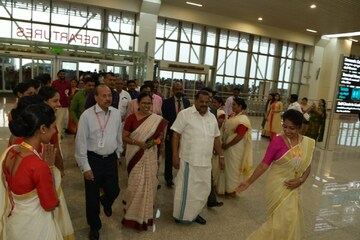 കണ്ണൂർ എയർപോർട്ട് ഉദ്ഘാടന ചടങ്ങുകൾ ആരംഭിച്ചു കണ്ണൂർ എയർപോർട്ട് ഉദ്ഘാടന ചടങ്ങുകൾ ആരംഭിച്ചു