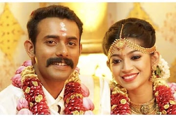 നടൻ അർജുൻ അശോകൻറെ വിവാഹ, റിസപ്ഷൻ ചിത്രങ്ങൾ നടൻ അർജുൻ അശോകൻറെ വിവാഹ, റിസപ്ഷൻ ചിത്രങ്ങൾ