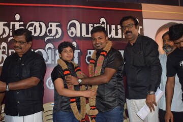 കൗസല്യ- ശക്തി 'സ്വാഭിമാന വിവാഹം'; ചിത്രങ്ങൾ കൗസല്യ- ശക്തി 'സ്വാഭിമാന വിവാഹം'; ചിത്രങ്ങൾ