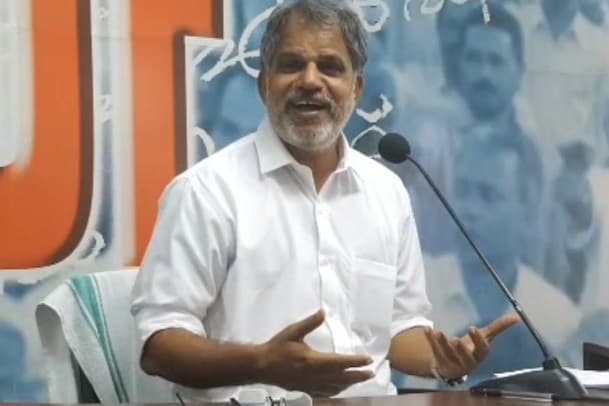 കേന്ദ്രത്തിന്‍റെ വാക്സിൻ നയത്തിനെതിരെ എൽഡിഎഫ് ഗൃഹസത്യാഗ്രഹസമരം ഏപ്രിൽ 28ന്