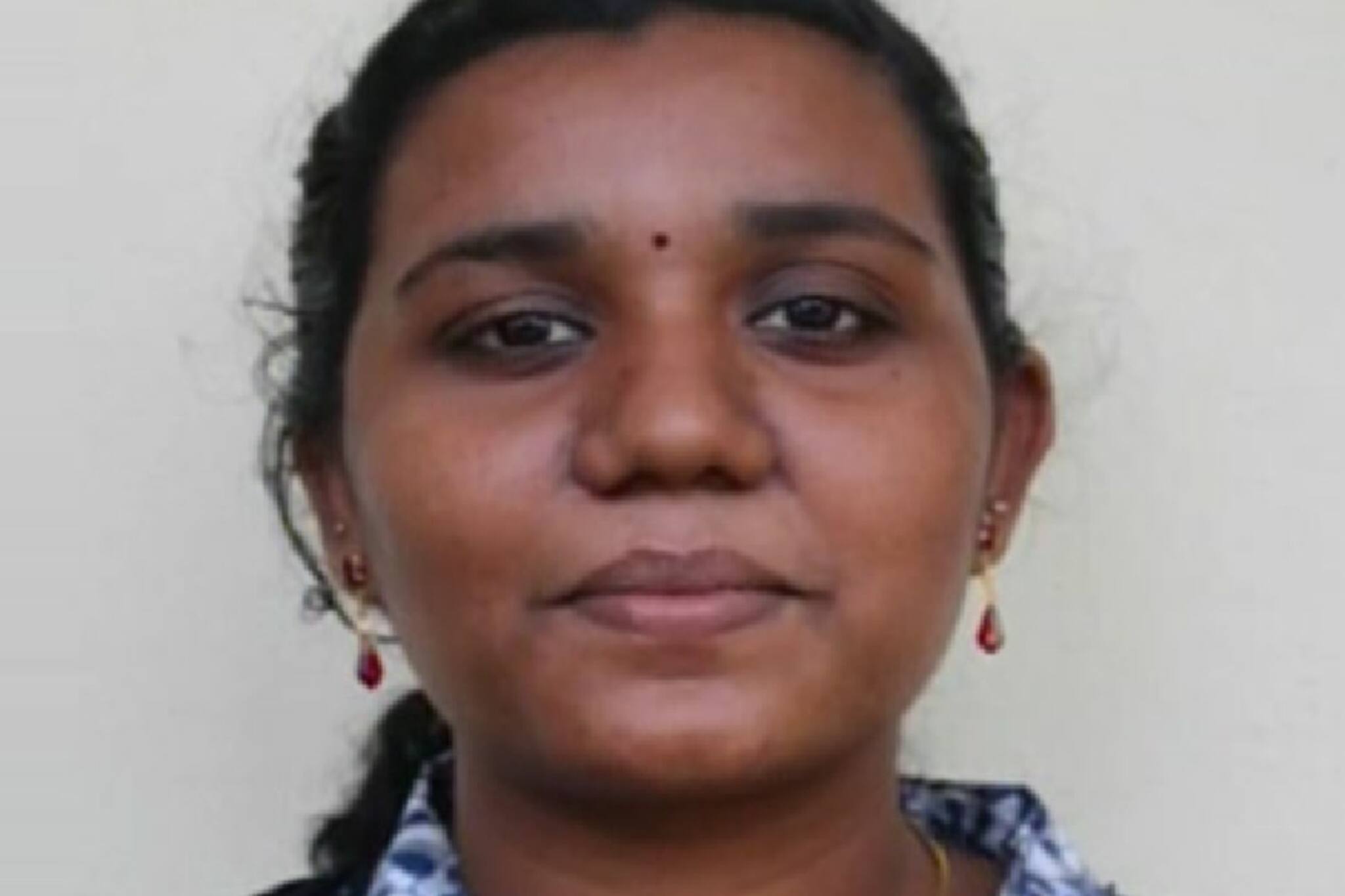 രാഖി കൃഷ്ണയുടെ ആത്മഹത്യ; പൊലീസ് കുറ്റവാളികള്‍ക്കൊപ്പമെന്ന് സഹപാഠികള്‍