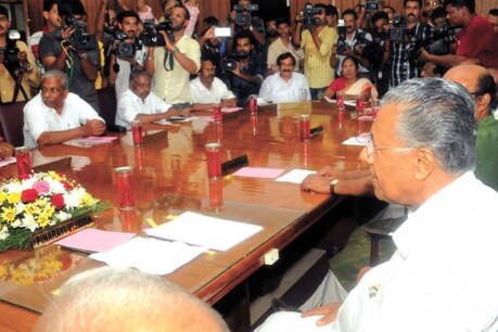 മന്ത്രിമാരെല്ലാം പ്രചാരണച്ചൂടിൽ; രണ്ടാഴ്ച മന്ത്രിസഭാ യോഗമില്ല മന്ത്രിമാരെല്ലാം പ്രചാരണച്ചൂടിൽ; രണ്ടാഴ്ച മന്ത്രിസഭാ യോഗമില്ല