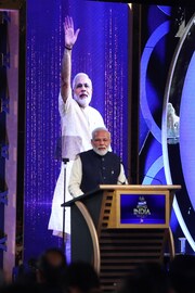 ന്യൂസ് 18 റൈസിങ് ഇന്ത്യ സമ്മിറ്റ് 2019; അഭിസംബോധന ചെയ്ത് പ്രധാനമന്ത്രി