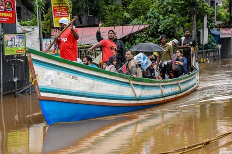 സമാധാനത്തിനുള്ള നൊബേല്: മത്സ്യത്തൊഴിലാളികളുടെ പേര് ശുപാര്ശ ചെയ്ത് ശശി തരൂര് സമാധാനത്തിനുള്ള നൊബേല്: മത്സ്യത്തൊഴിലാളികളുടെ പേര് ശുപാര്ശ ചെയ്ത് ശശി തരൂര്