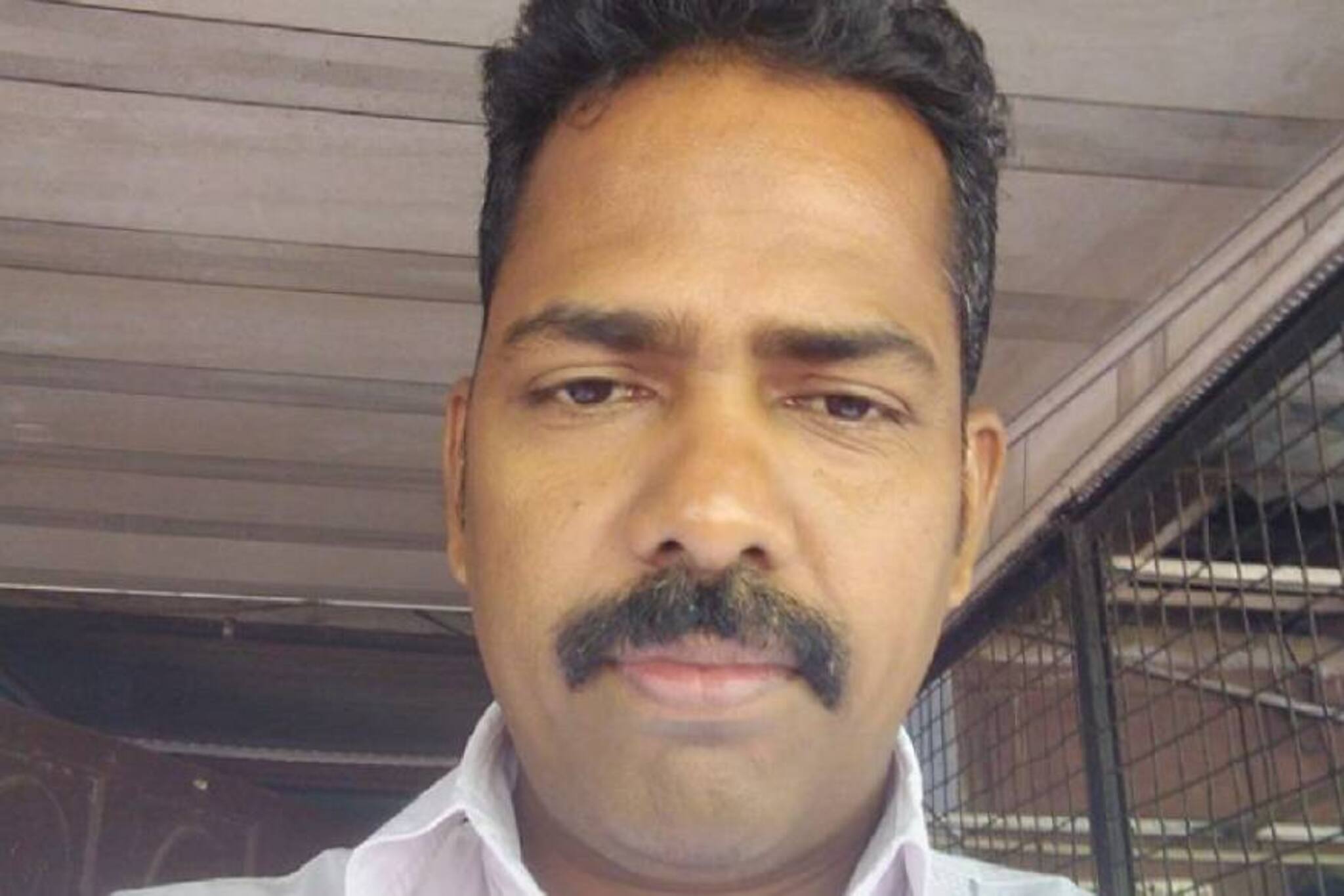 ജീവനായി പിടയുമ്പോഴും യാത്രക്കാർക്ക് സുരക്ഷ ഒരുക്കിയ ഡ്രൈവർ സാജുവിന് നാടിന്റെ അന്ത്യാഞ്ജലി