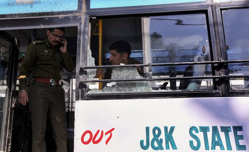  ബസിനുള്ളിലും പൊലീസ് പരിശോധന നടത്തി