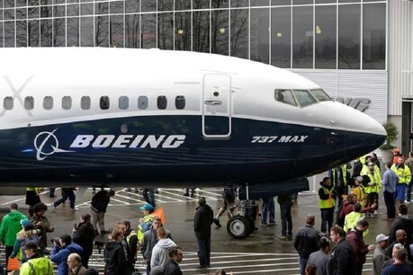 എത്യോപ്യൻ വിമാനാപകടം; ബോയിംഗ് 737 മാക്സ് വിമാനങ്ങൾക്ക് സിംഗപ്പൂരിൽ വിലക്ക് എത്യോപ്യൻ വിമാനാപകടം; ബോയിംഗ് 737 മാക്സ് വിമാനങ്ങൾക്ക് സിംഗപ്പൂരിൽ വിലക്ക്